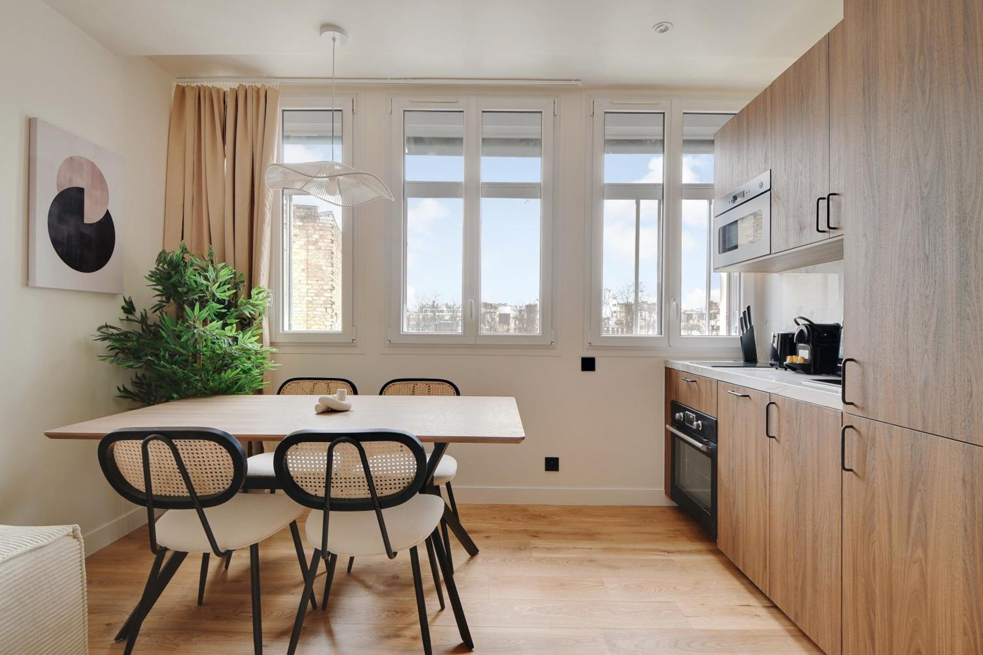 Pick A Flat's In Daumesnil - Avenue Du General Bizot Apartment Paris