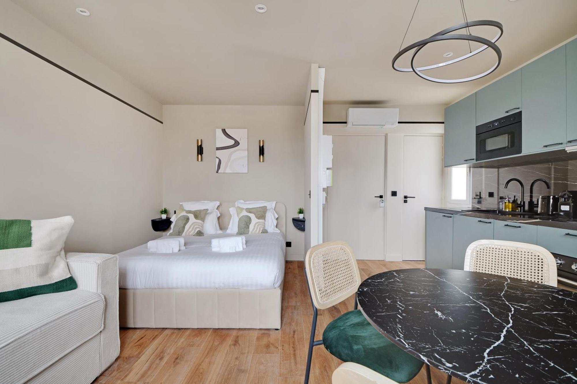 Pick A Flat's In Daumesnil - Avenue Du General Bizot Apartment